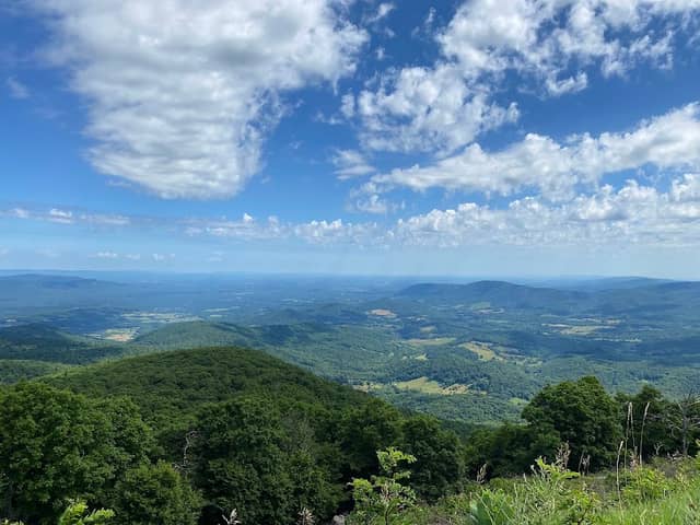 Hogback Overlook - Image 1