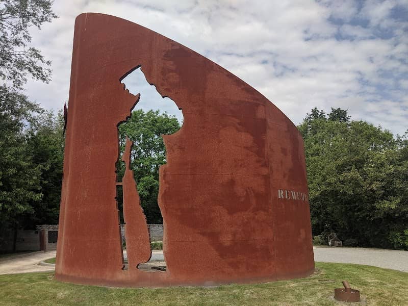 St. Catherine's Park - Image 2