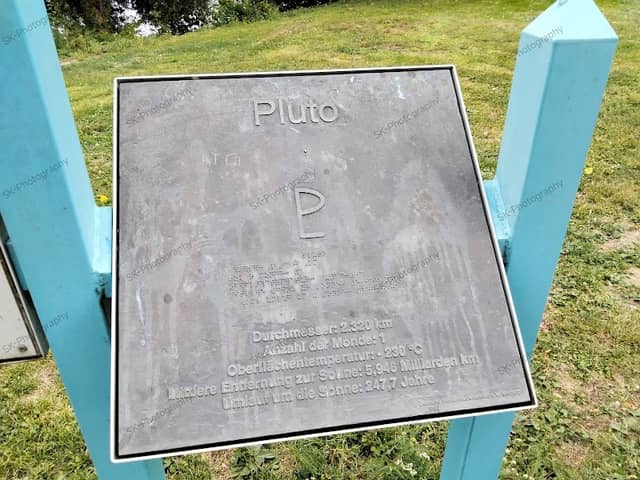 Planet Pluto vom Planetenweg - Image 1