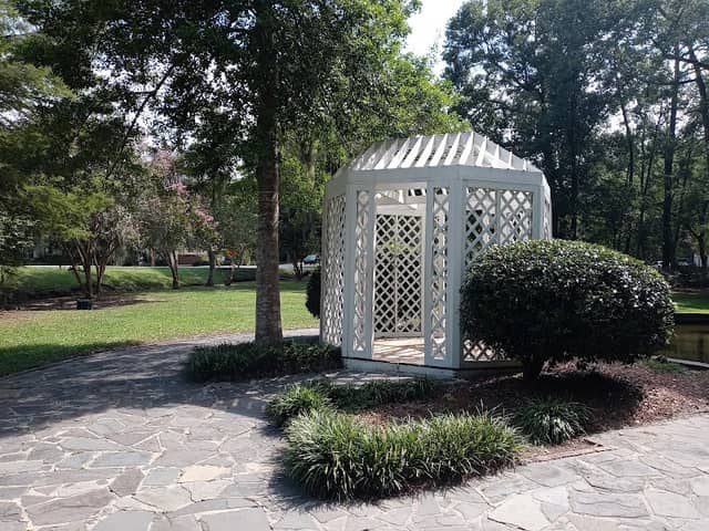 Azalea Park - Image 3