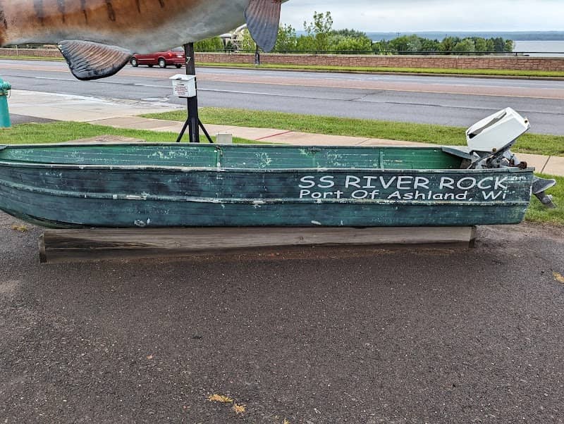 Wisconsin's Largest Bass - Image 2
