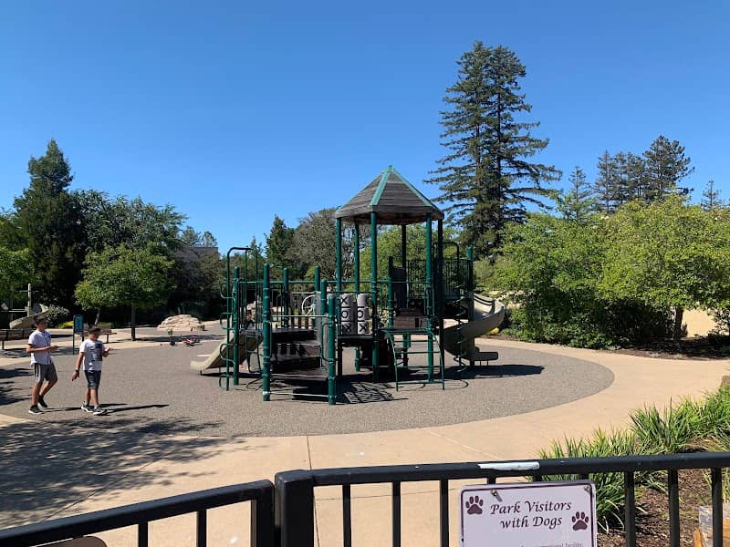 Vista Park - Image 1