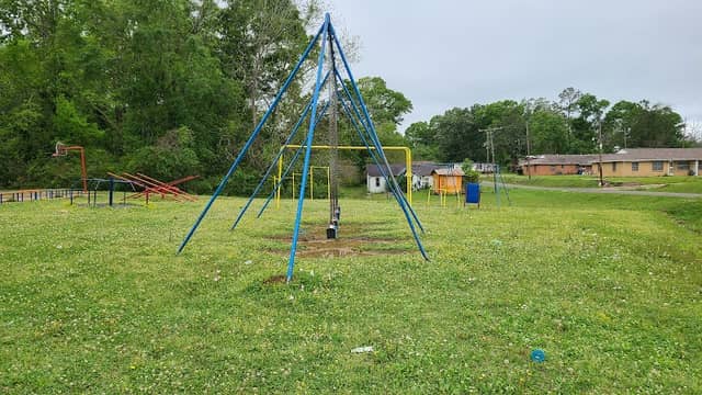 Pearrie Park - Image 1