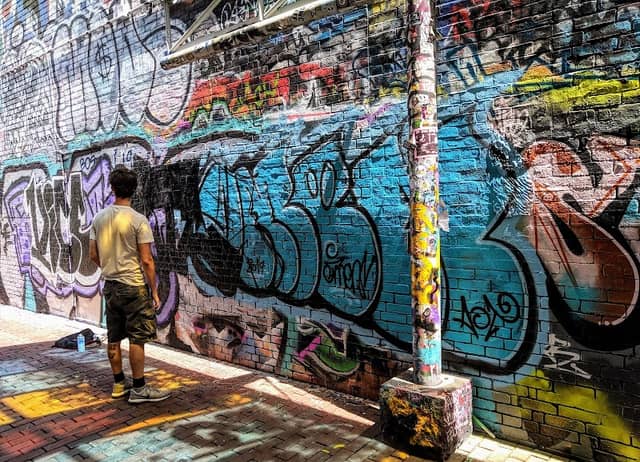 Graffiti Alley - Image 2