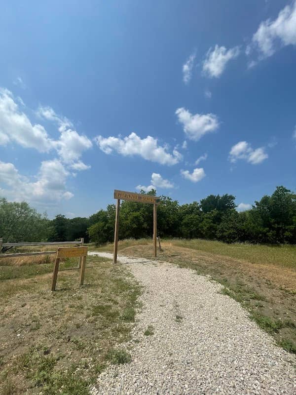 Grand Park - Image 1