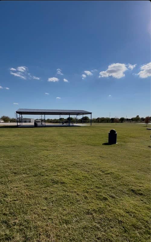 Long Memorial Park - Image 1