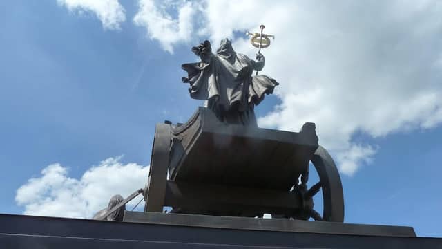 Quadriga - Image 2
