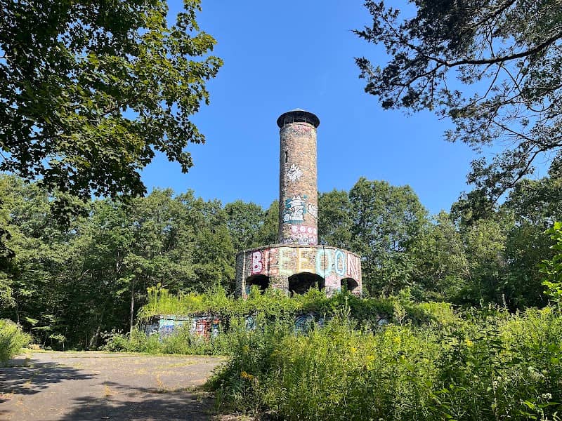 Anniversary Hill Park - Image 2