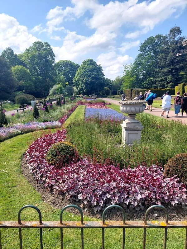 Central Park - Image 2
