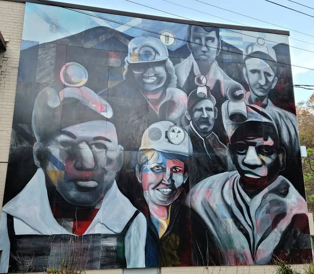 Hemphill Unsung Heroes Mural - Image 1