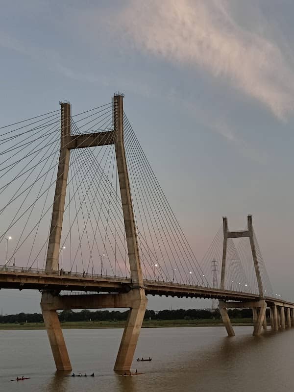 Naini bridge, Prayagraj - Image 1