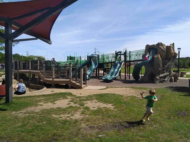 Hart Park Playground - Image 1
