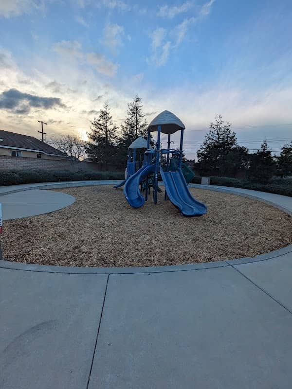Donovan Park - Image 1