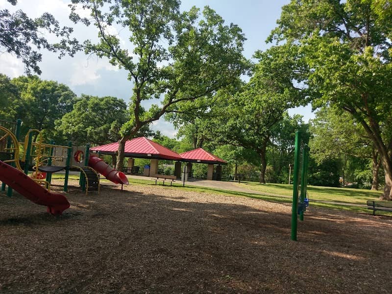 Shamrock Park - Image 1