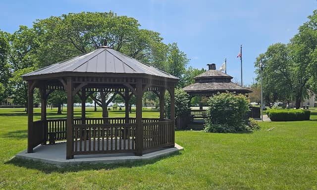 Argenta Prairie Park - Image 2