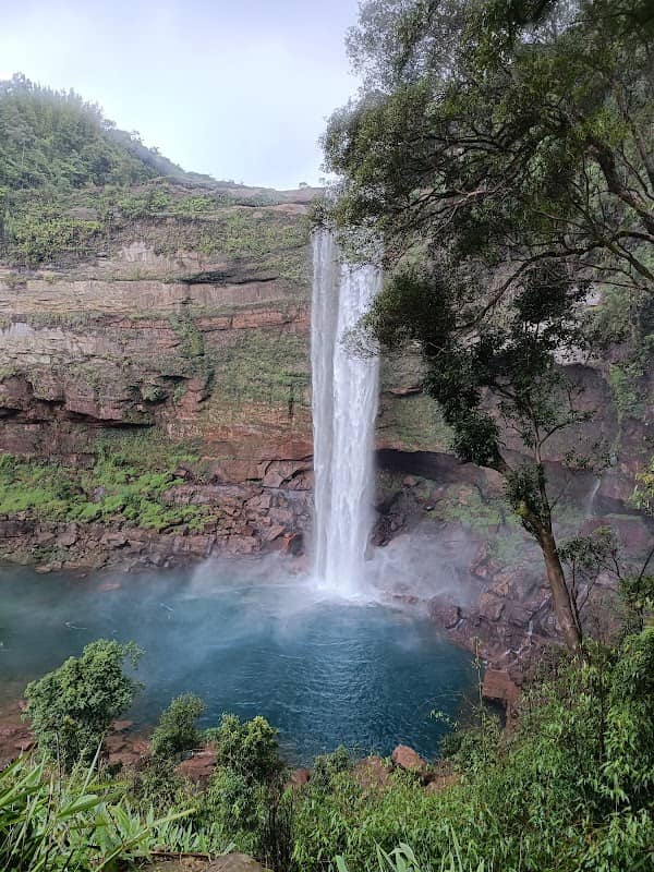 KHLIEHTYRSHI WATER FALL - Image 2