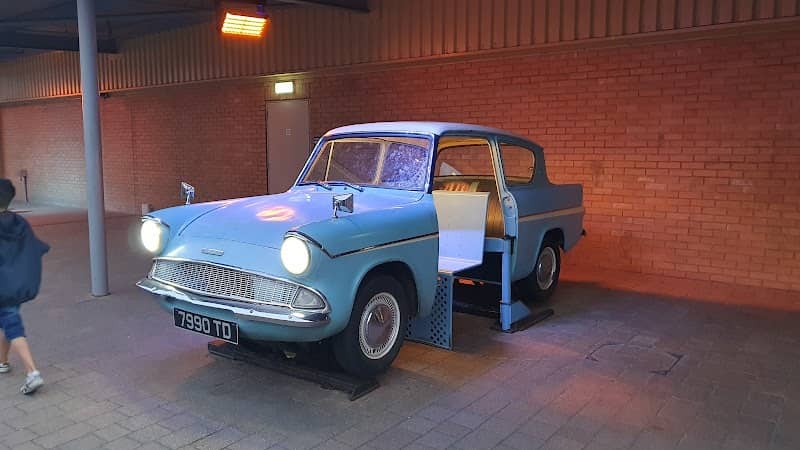 Flying Ford Anglia - Image 1