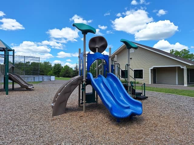 Kargel Park - Image 1