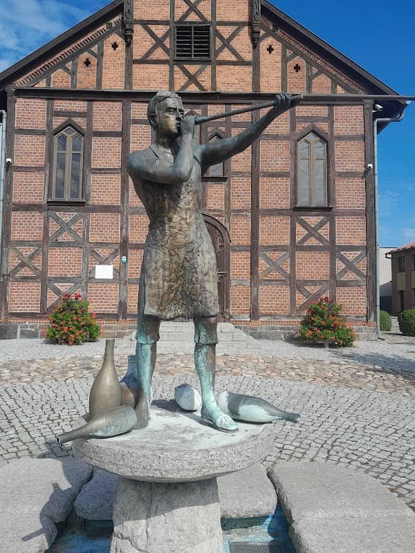 Stary Rynek w Ujściu - Image 1