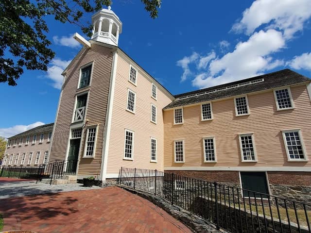 Old Slater Mill National Historic Landmark - Image 2