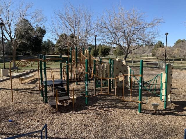 Doris Davies Park - Image 1