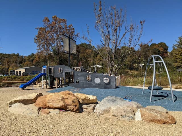 Silver-Line Park - Image 2