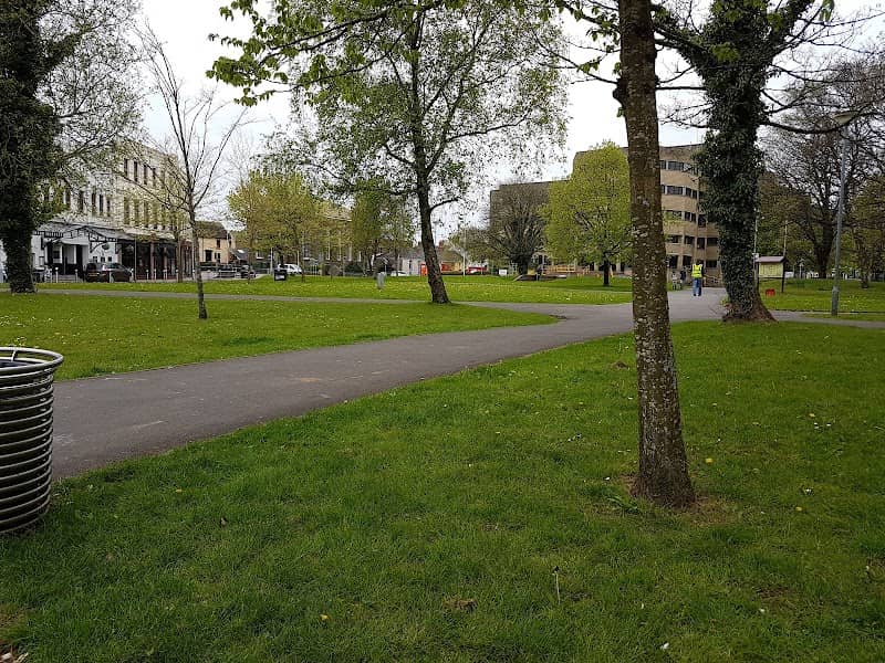 Spring Gardens - Image 2