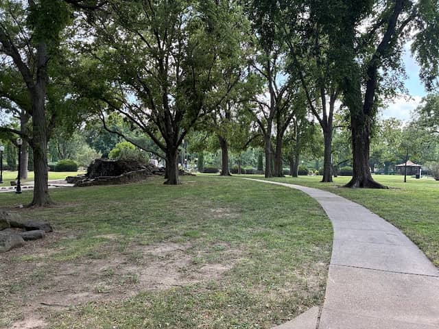 Sunset Park - Image 2