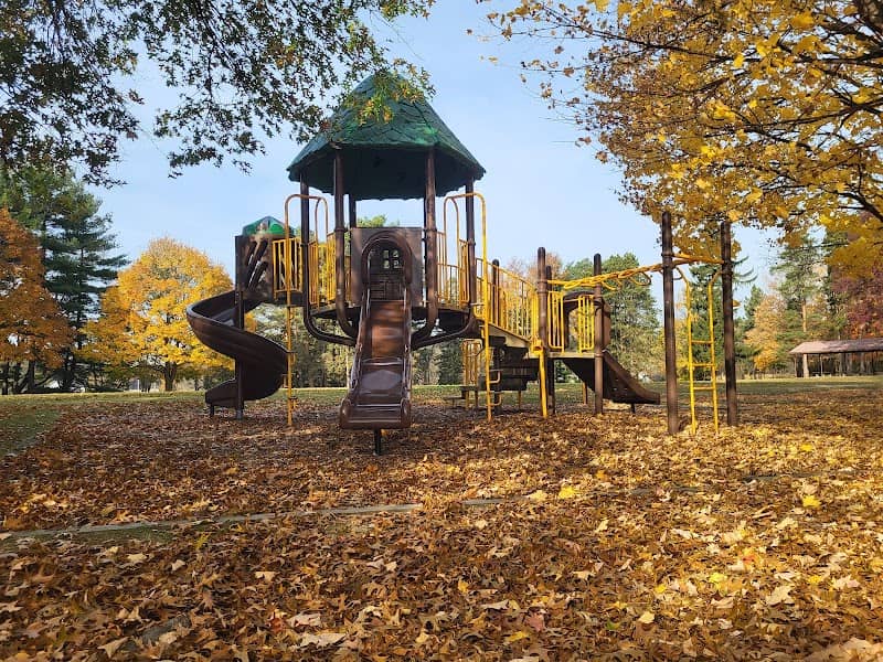 Scofield park - Image 2