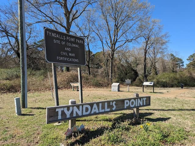 Tyndall's Point Park - Image 1