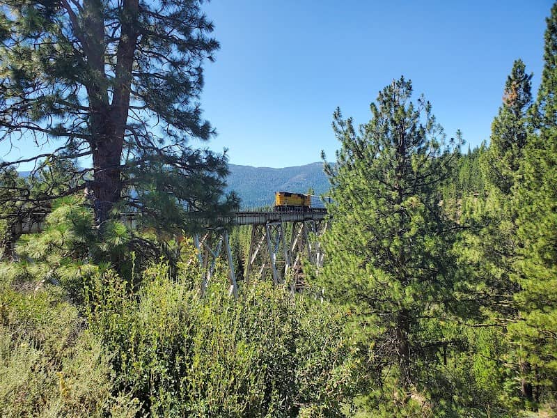 Clio Trestle - Image 3