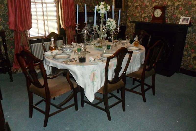 Milford House - Image 2