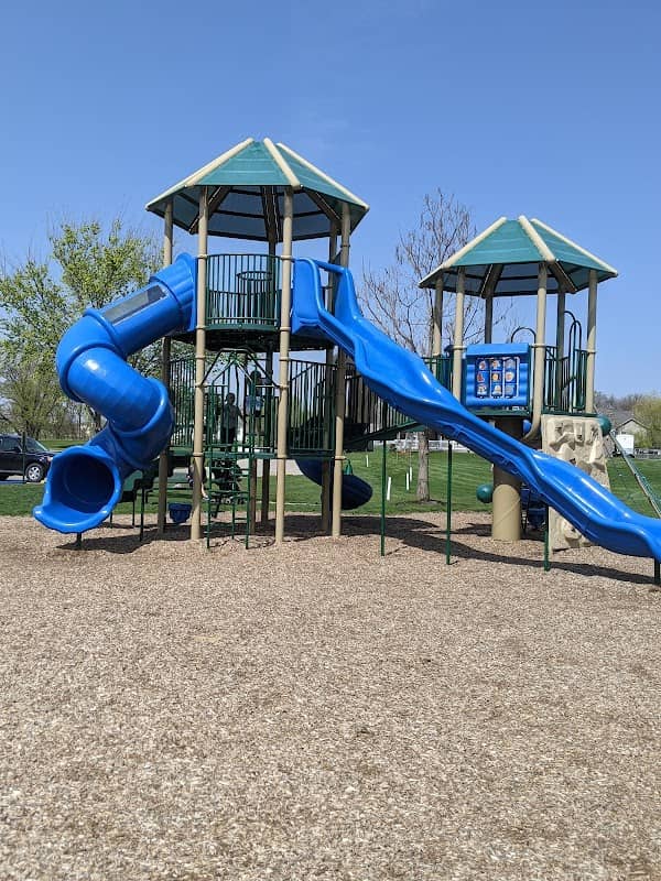 Lininger Park - Image 1