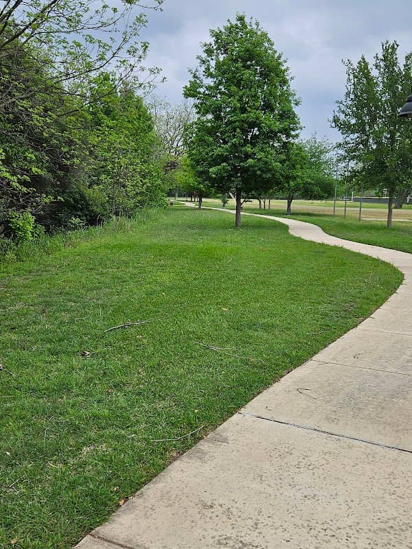 Johnson City Park - Image 2