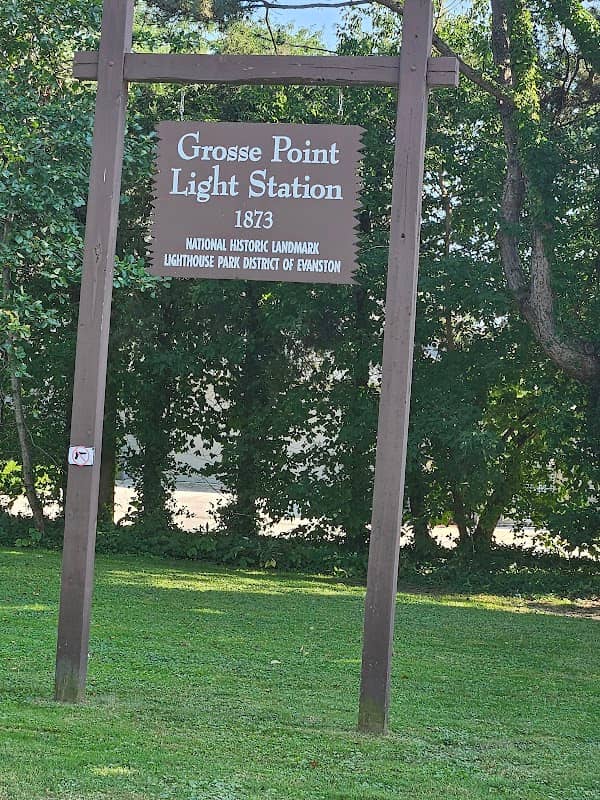 Grosse Point Lighthouse - Image 2