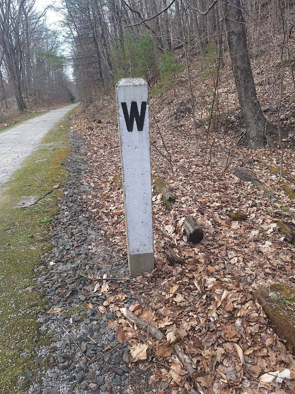 Northern Rail Trail parking area - Image 2
