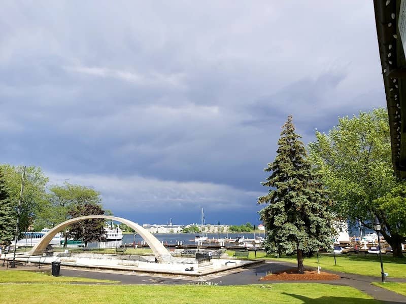 Confederation Park - Image 2
