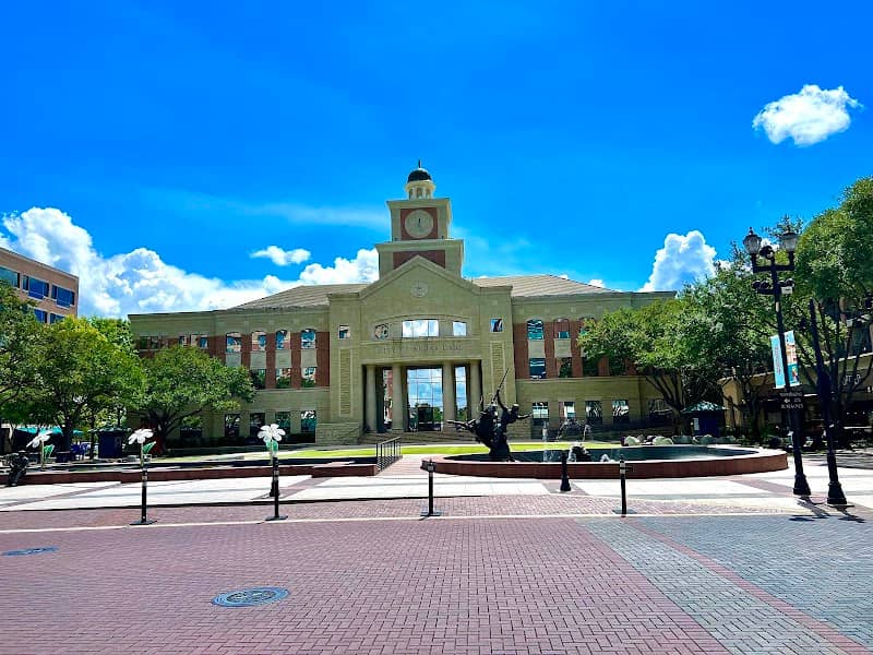 Sugar Land Town Square Plaza - Image 1