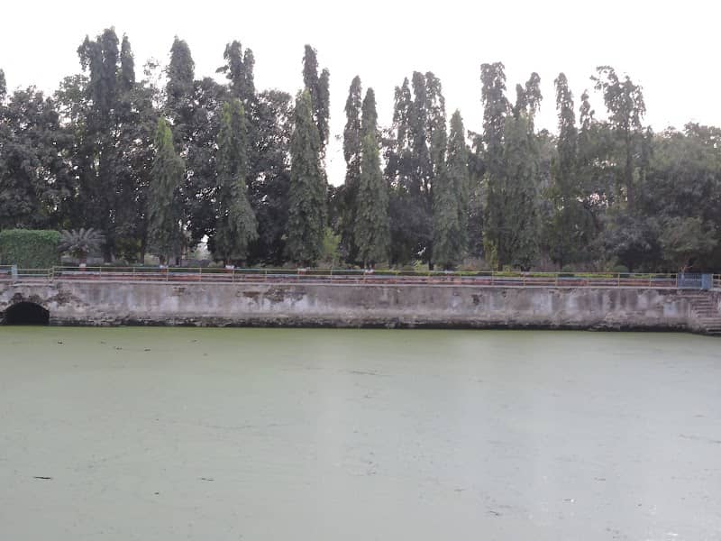 Botanical Garden (Pari Talav) - Image 1