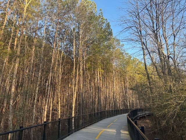 Windward Union hill Trail - Image 2