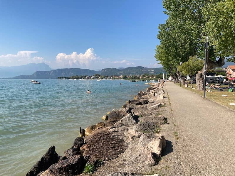 Spiaggia Lido di Cisano - Image 1