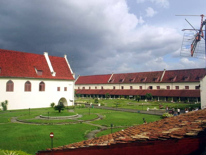 Fort Rotterdam - Image 1