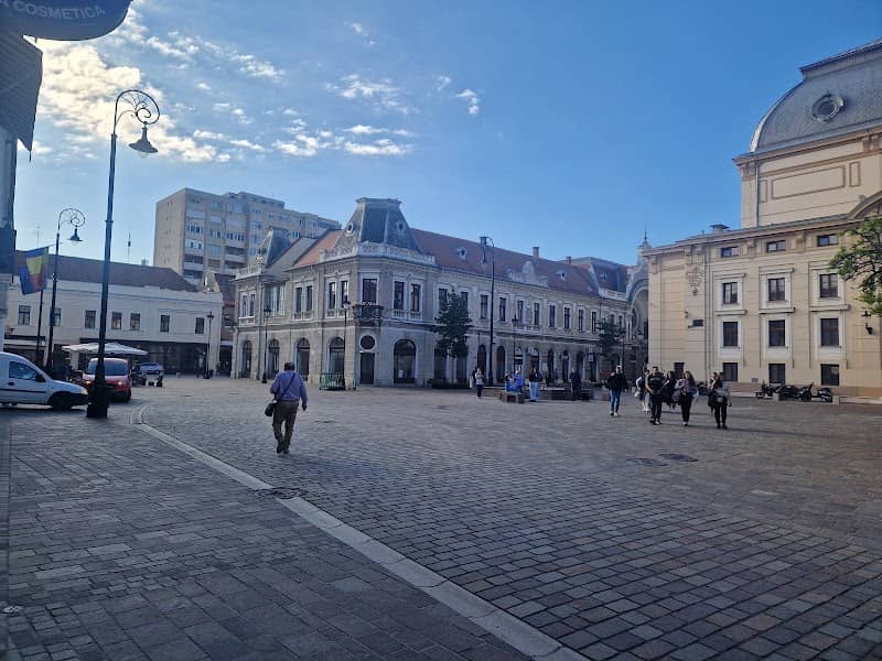 Theater square - Image 1