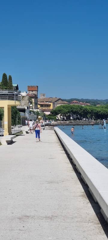 Passeggiata Al lago - Image 3