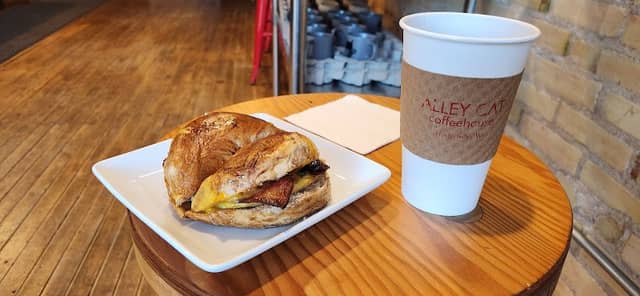Alley Cat Coffeehouse - Image 1
