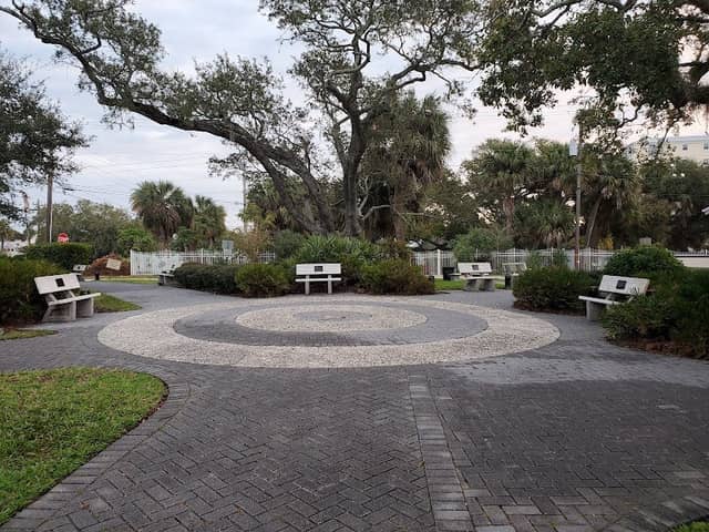 Eau Gallie Square Park - Image 1