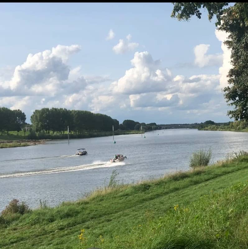Maas - Image 1