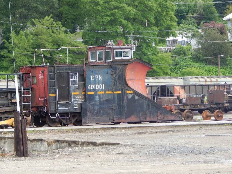 Revelstoke, BC, Canada | Virtual Railfan LIVE - Image 2