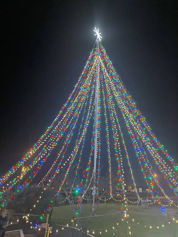 Compass Rose Park - Image 2