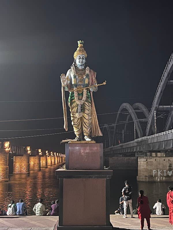 NTR Statue - Image 2